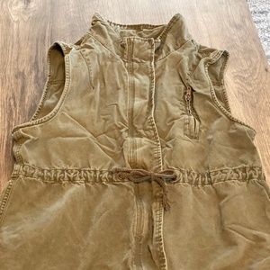 Military Style Vest in Army green
